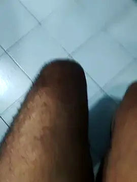 Snapshot of hass-925 chatting on March 15, 2:46 am hass-925 online show from March 15, 2:46 am