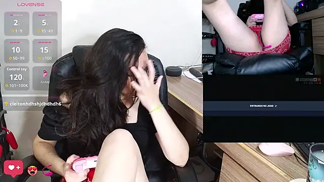 Snapshot of sobresalinaa chatting on November 8, 3:18 am sobresalinaa online show from November 8, 3:18 am