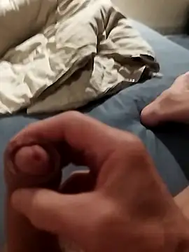 Snapshot of RLLrrr chatting on November 12, 3:51 am RLLrrr online show from November 12, 3:51 am