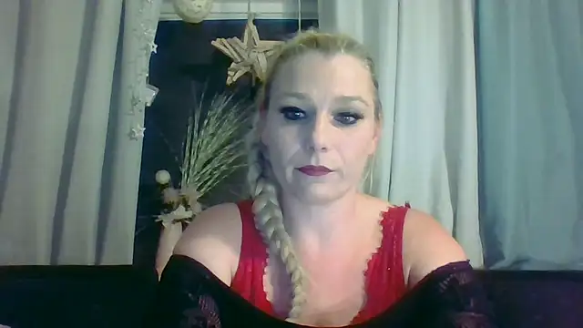 DevilsAngel13 online show from September 26, 7:51 pm
