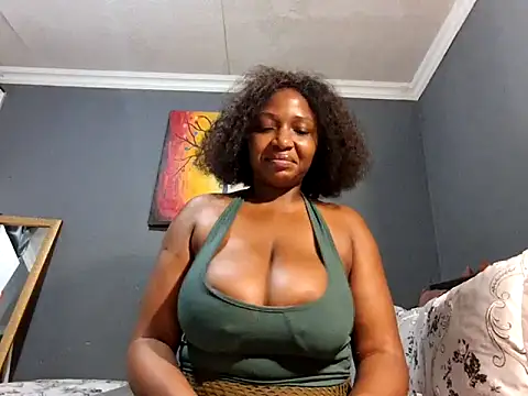EbonyRose9 online show from November 28, 7:11 am