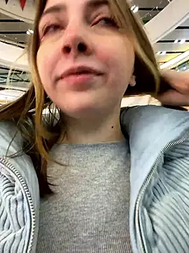 Sunny   Bunny online show from December 3, 1:32 pm