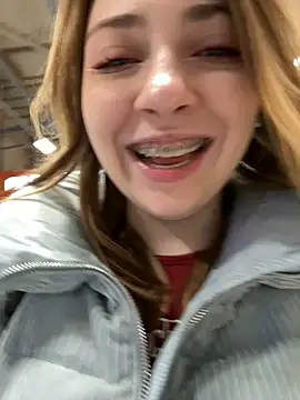 Sunny   Bunny online show from December 11, 1:17 pm