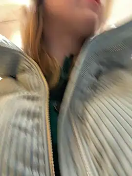 Sunny   Bunny online show from December 20, 8:01 pm