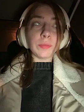 Sunny   Bunny online show from January 12, 2:52 pm