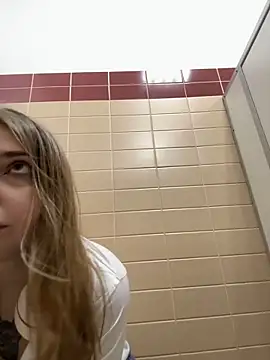 Sunny   Bunny online show from January 22, 11:12 am