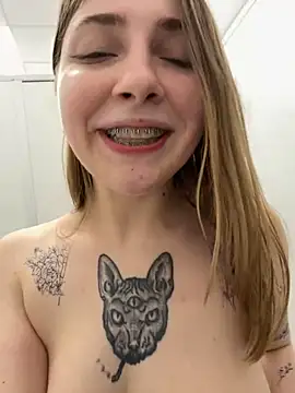 Sunny   Bunny online show from February 22, 5:24 pm