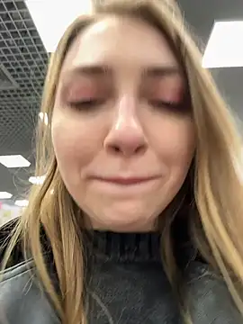 Sunny   Bunny online show from March 2, 2:10 pm