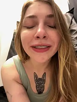 Sunny   Bunny online show from March 6, 3:13 pm