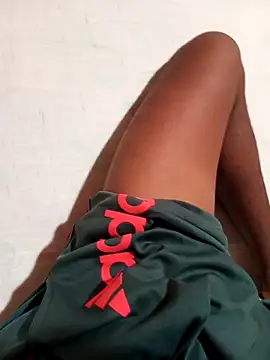 Snapshot of paugrande453 chatting on September 21, 3:24 pm paugrande453 online show from September 21, 3:24 pm