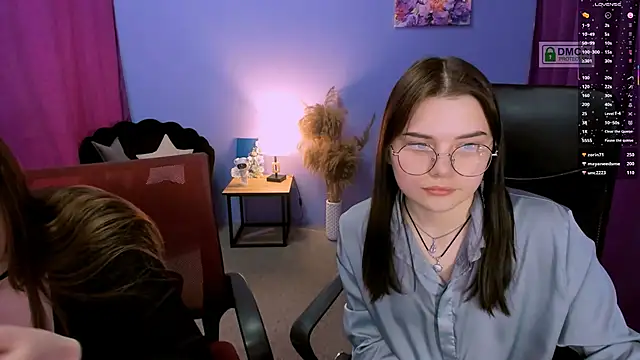 Snapshot of pure_radiance1 chatting on January 23, 12:52 pm pure radiance1 online show from January 23, 12:52 pm