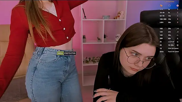 Snapshot of pure_radiance1 chatting on February 7, 3:41 pm pure radiance1 online show from February 7, 3:41 pm