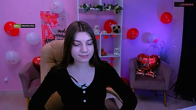 Snapshot of pure_radiance1 chatting on February 15, 12:43 pm pure radiance1 online show from February 15, 12:43 pm