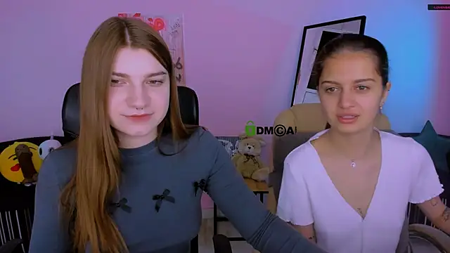 Snapshot of pure_radiance1 chatting on October 7, 6:21 am pure radiance1 online show from October 7, 6:21 am