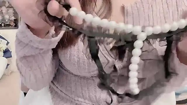 Snapshot of Stars_Elyn chatting on December 16, 5:59 am Stars Elyn online show from December 16, 5:59 am