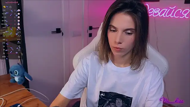  ni kiss online show from September 15, 6:52 pm