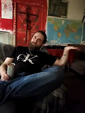 Ozomitro online show from February 6, 2:20 pm