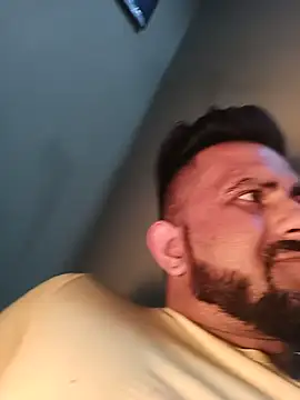 Snapshot of Vickymehra005 chatting on December 24, 7:44 pm Vickymehra005 online show from December 24, 7:44 pm