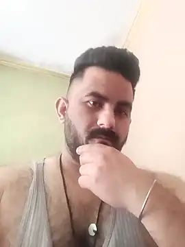 Snapshot of Vickymehra005 chatting on March 16, 6:31 am Vickymehra005 online show from March 16, 6:31 am