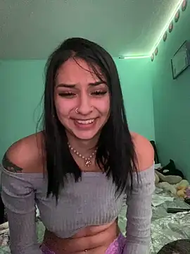 Snapshot of Hilary_pinkk chatting on December 26, 7:03 am Hilary pinkk online show from December 26, 7:03 am