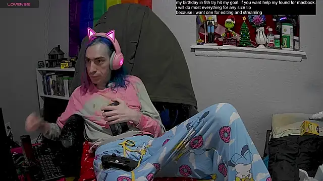 tallnerdyguy online show from February 14, 1:56 am