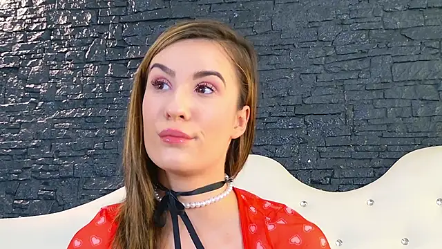 Snapshot of LaurynCopper chatting on January 16, 9:48 am LaurynCopper online show from January 16, 9:48 am