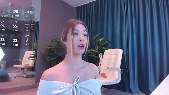 LaurynCopper online show from February 25, 6:23 am