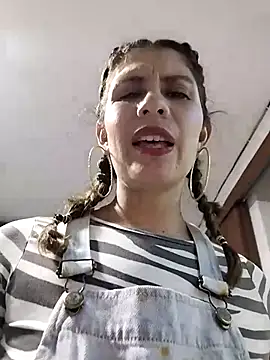 Alysson-- online show from February 5, 1:26 am