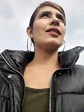 Alysson-- online show from February 18, 1:11 pm