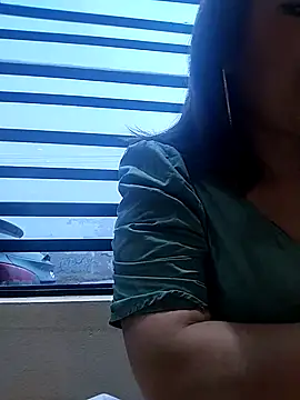 Alysson-- online show from March 19, 12:23 pm