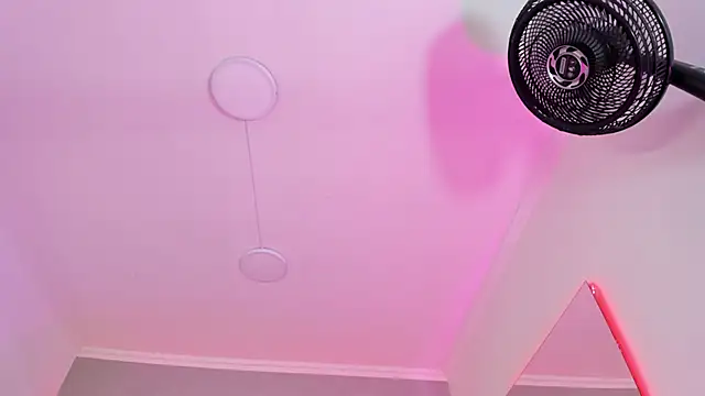 AmberiniHoffman online show from March 12, 6:00 pm