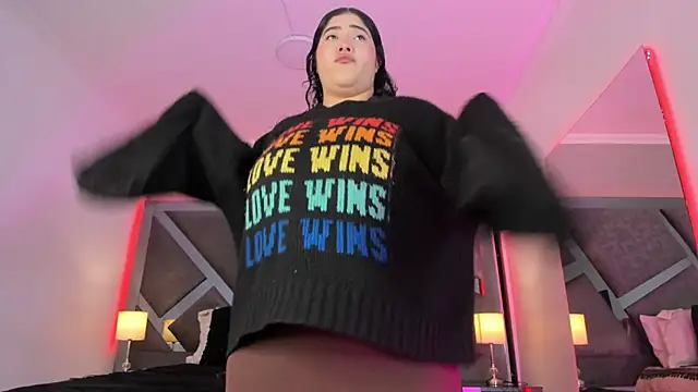 AmberiniHoffman online show from March 13, 11:51 am