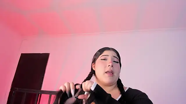 AmberiniHoffman online show from January 19, 11:47 am