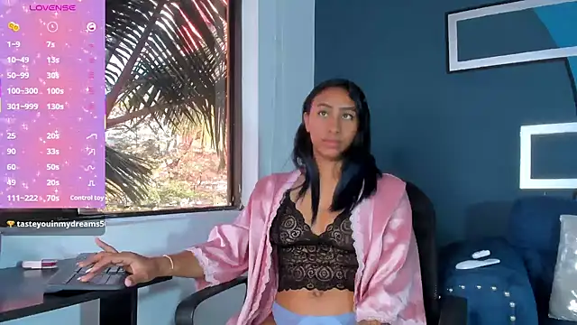 Brunettesexy0 online show from March 19, 8:32 pm