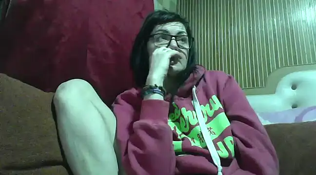 AlanaLaDream online show from February 22, 1:00 am