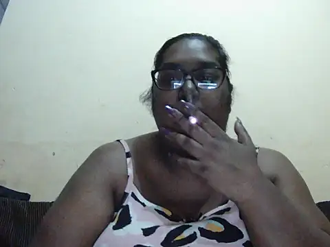 Snapshot of Sexy_Tigress26 chatting on October 19, 9:48 pm Sexy Tigress26 online show from October 19, 9:48 pm