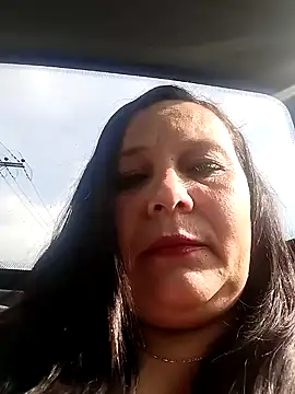 sara pineros online show from February 6, 8:34 pm