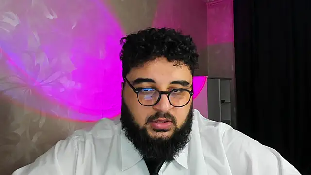 Snapshot of teddy_alan chatting on January 9, 3:34 pm teddy alan online show from January 9, 3:34 pm