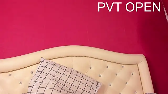 Snapshot of teddy_alan chatting on March 15, 3:29 am teddy alan online show from March 15, 3:29 am