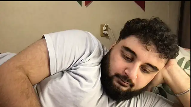 Snapshot of teddy_alan chatting on November 3, 5:42 am teddy alan online show from November 3, 5:42 am