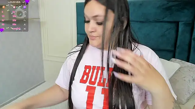 Charlotte Mayer online show from February 3, 11:31 am