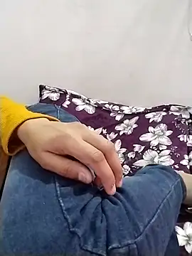 Cute-Ridhima online show from February 1, 7:18 am