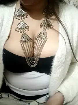 Snapshot of Dr_Kamsutra chatting on February 14, 5:36 pm Dr Kamsutra online show from February 14, 5:36 pm