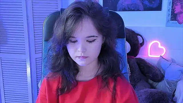 Elainebeness online show from September 10, 7:36 pm