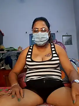 Snapshot of JODI_NO1 chatting on January 22, 7:56 pm JODI NO1 online show from January 22, 7:56 pm