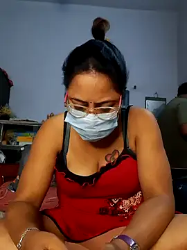 Snapshot of JODI_NO1 chatting on February 9, 6:37 pm JODI NO1 online show from February 9, 6:37 pm