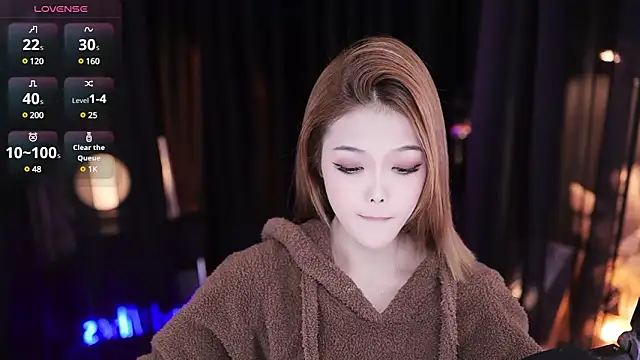 LucyKI online show from December 14, 1:38 pm