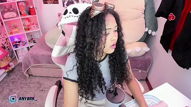 Snapshot of anyburkee chatting on October 27, 3:54 am anyburkee online show from October 27, 3:54 am