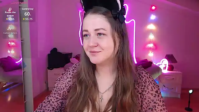 LizzyShine online show from January 22, 9:10 pm