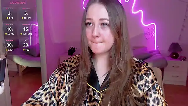 LizzyShine online show from March 7, 5:38 pm